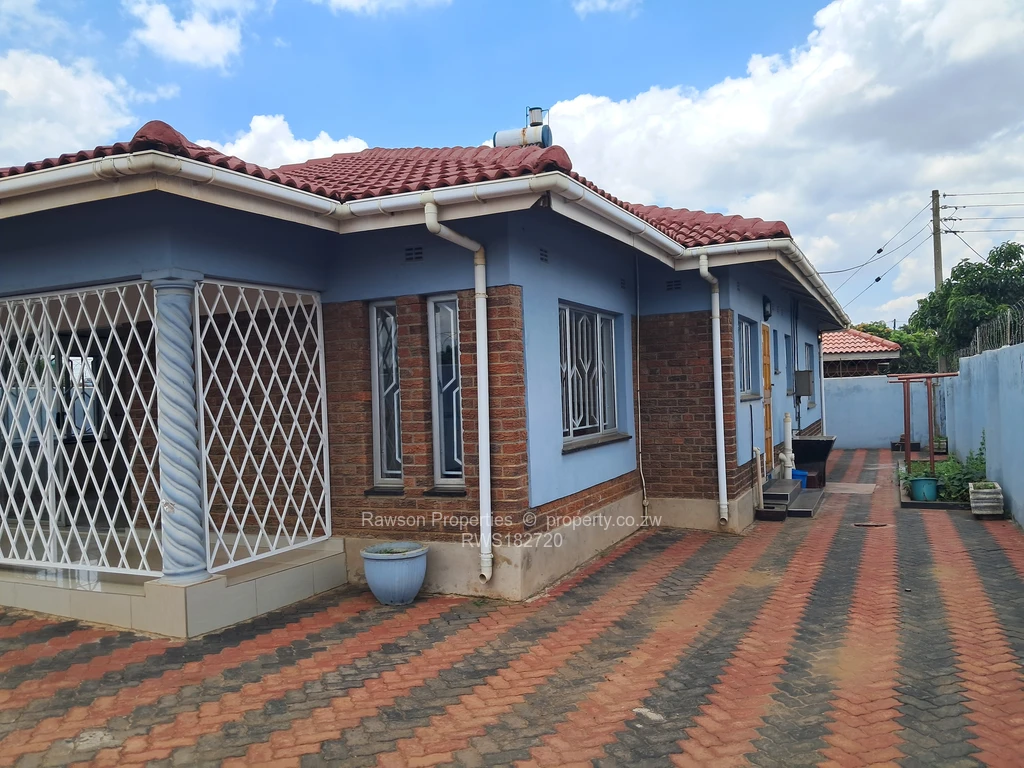 4 Bed Houses for Sale in Tynwald RWS182720