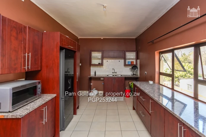Unique Dual-Apartment Property
