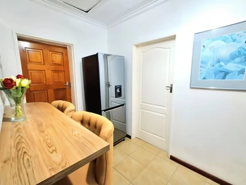 8 Bedroom House