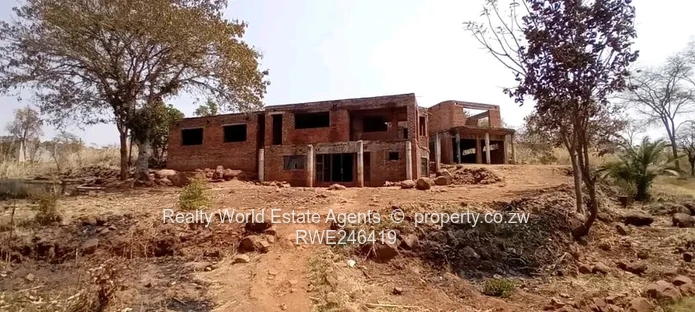 Charlotte Brooke – Incomplete 6 Bedroom House for Sale