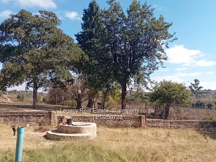 Gated 10.3ha Farm with Barn, Dam & Gravel Road - Marondera