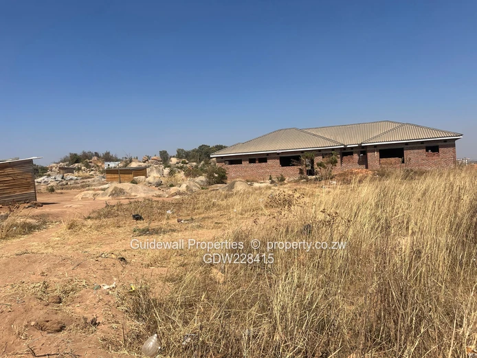 740sqm stand for sale in Zimre Park Extension