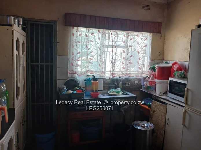 Gated 4-Bed Split-Level Home in Marondera (Sole Mandate)