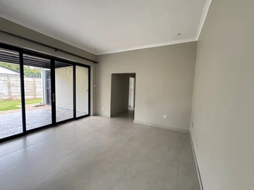 3 Bedroom Garden Flat