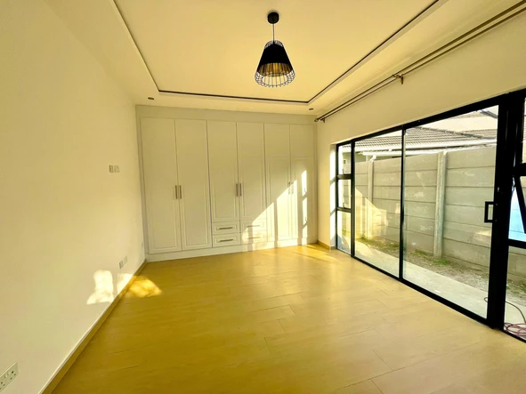 3 Bedroom Garden Flat