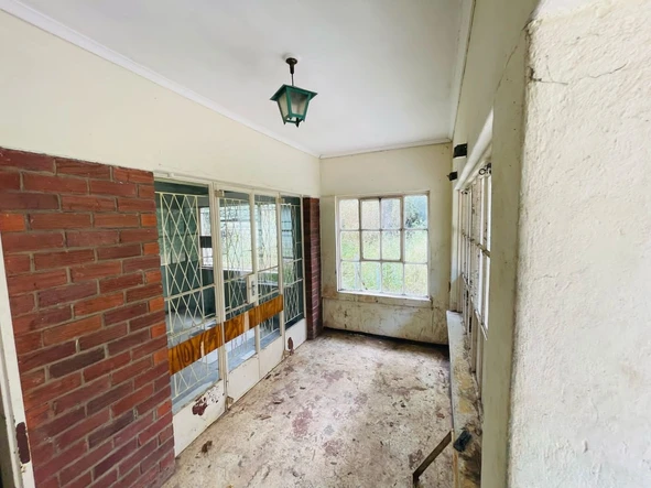 Commercial & Industrial Land