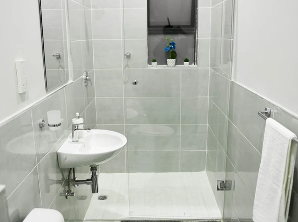 3 Bedroom Garden Flat