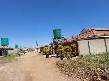 Stands & Residential Land