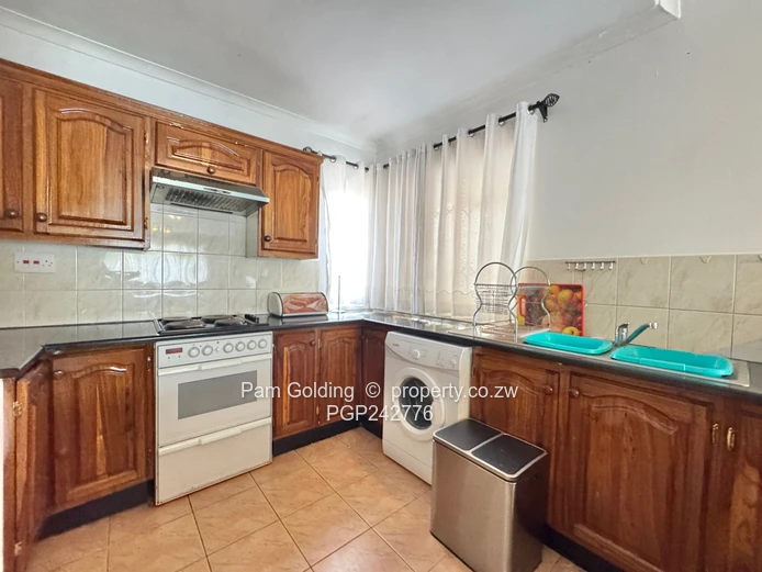 Furnished 2 Bedroom Flat - Upper Avenues