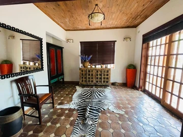 Farm & Agricultural Land