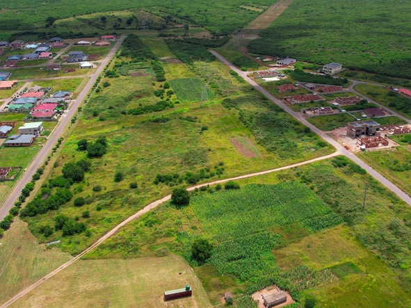 Commercial & Industrial Land