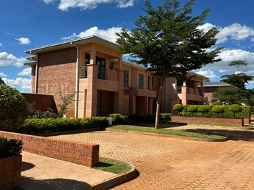 4 Bedroom Townhouse Complex