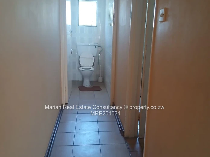 3-Bedroom House, Burnside FOR RENT 