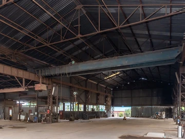 Warehouse & Factory