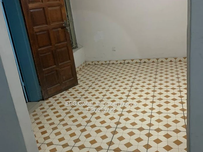 Solid Family house available for letting  
