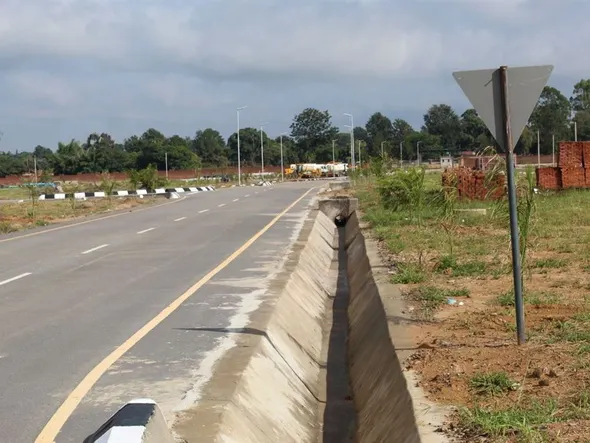 Stands & Residential Land