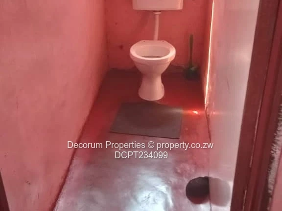 5-Bed Home on 430m² in Budiriro 5— Access Control