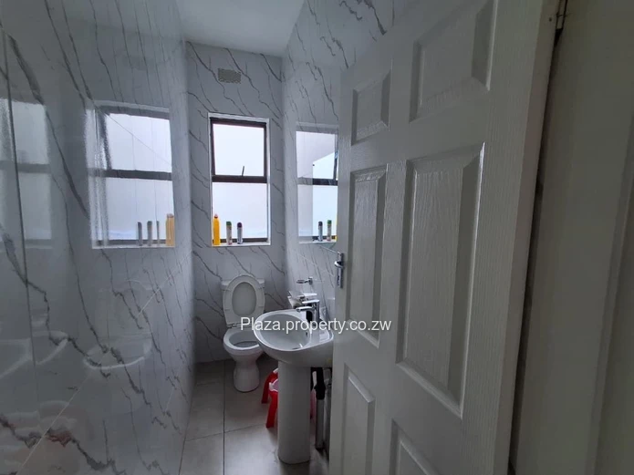 3 bedroom townhouse in Hatfield, Logan Park