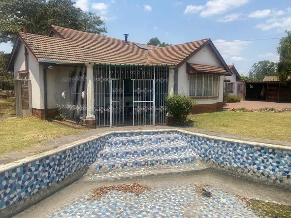 5 Bedroom House