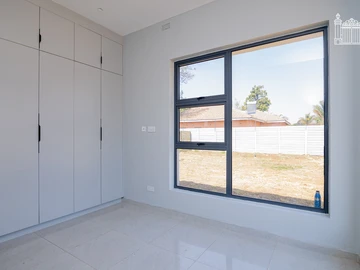 3 Bedroom Garden Flat