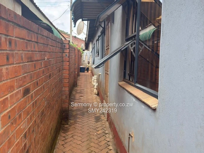 Spacious Home For Sale