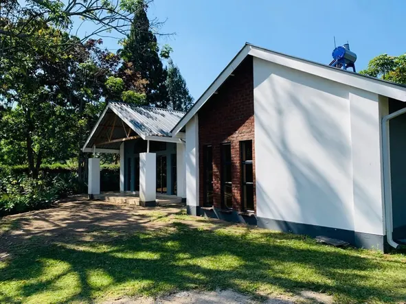 Neat Townhouse For Rent 