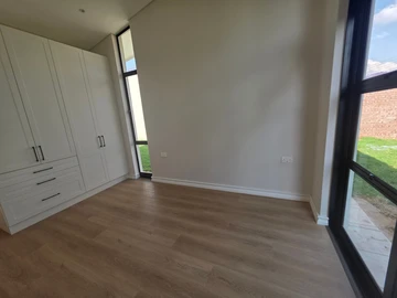 2 Unit Townhouse Complex