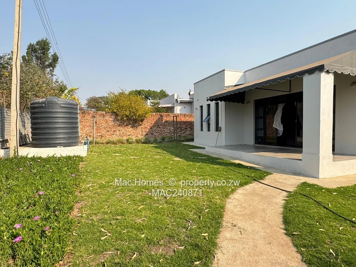 Greendale's Finest- Peakwood 3 bed Cluster