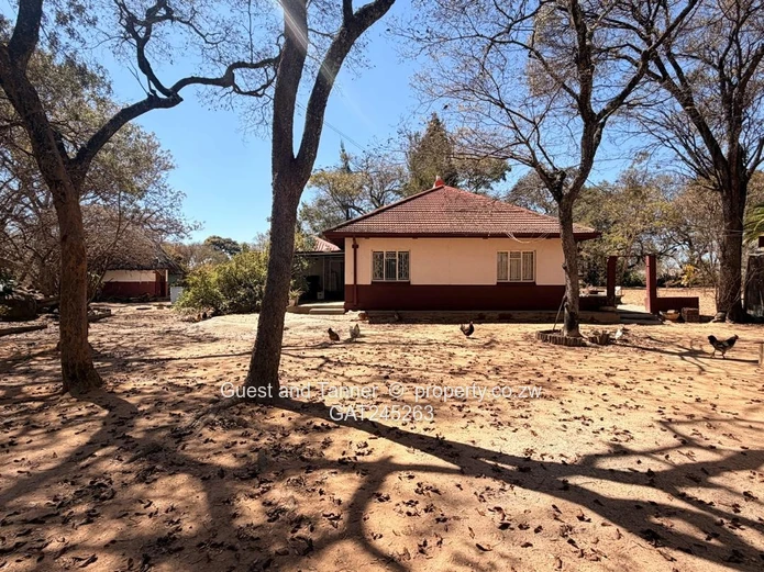 Hatfield Property for Sale- Commercial Potential 