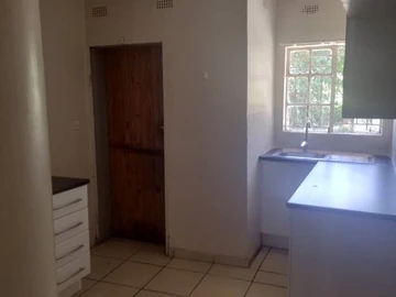 3 Bedroom Garden Flat