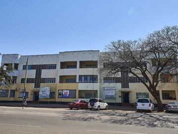 30 Bedroom Flat & Apartment