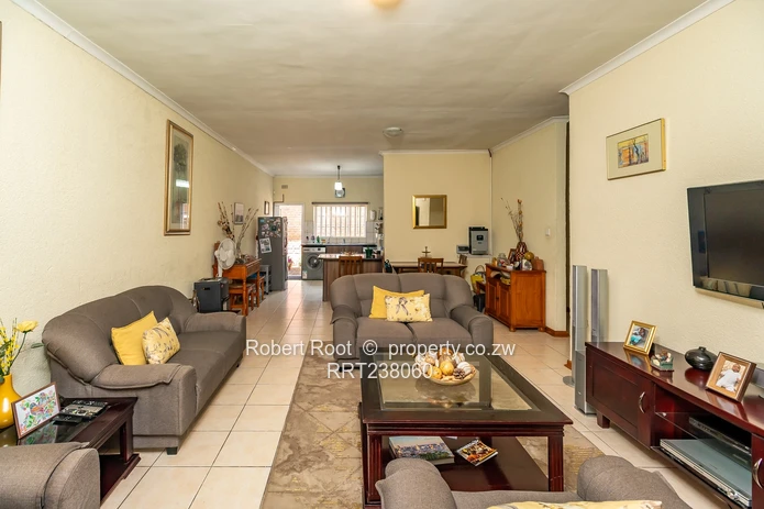 Townhouse For Sale In Newlands