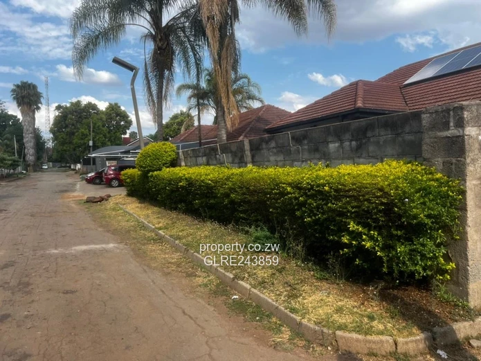 Avonlea 3-Bed Home: Borehole, Tiled Roof & Garden