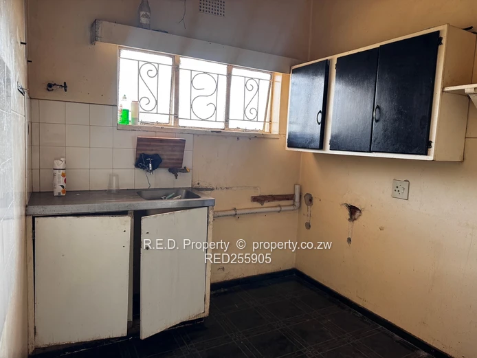 2-Bedroom Flat In The CBD