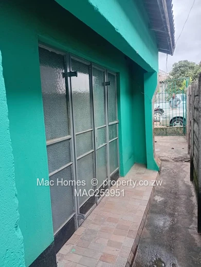 5 bedroom house for sale in unit A extension 