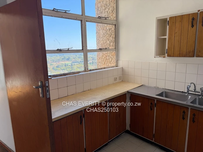 Investment Apartment With Stunning City Views - Kenilworth Towers, Ascot