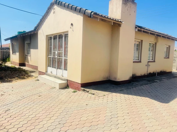 Msasa Park House For Sale