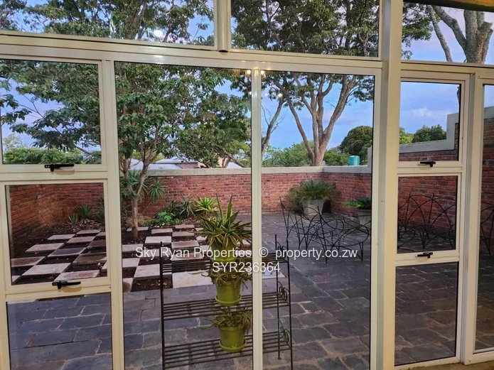 Ballantyne Park Complex Property To Let