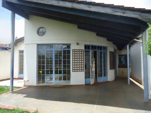 3 Bedroom Garden Flat