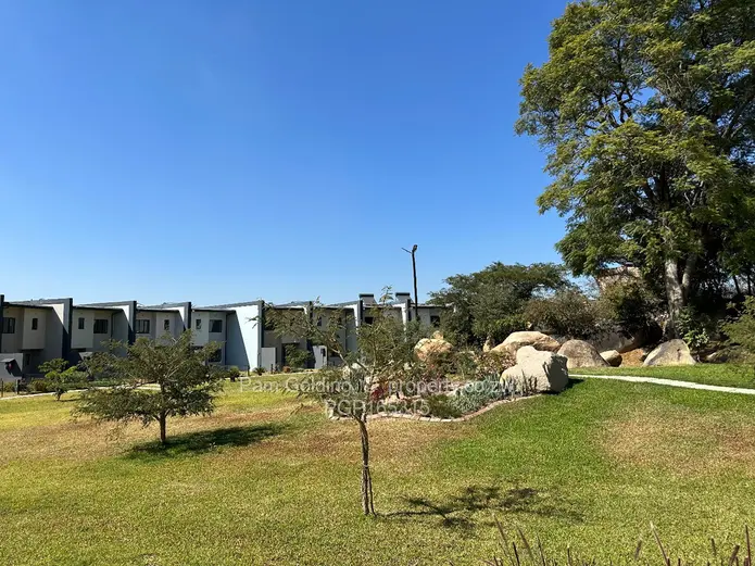Modern 2 Bedroom apartment - Arlington Estates 