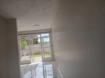 3 Bedroom Garden Flat