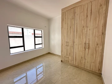 3 Bedroom Garden Flat