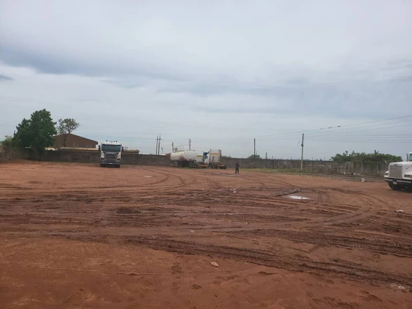 Commercial & Industrial Land