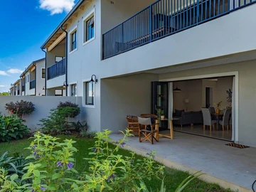 3 Bedroom Flat & Apartment