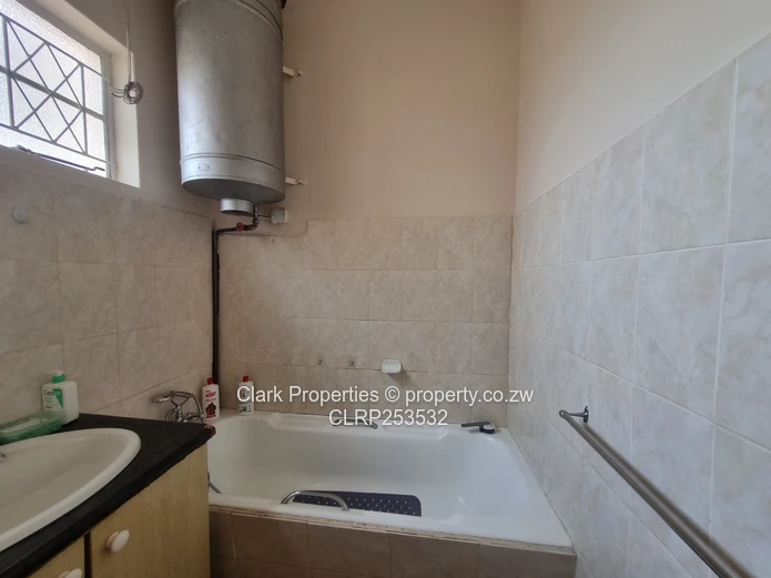Conveniently Located Apartment!
