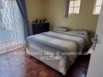Neat 3 Bed Apartment In Avondale! 