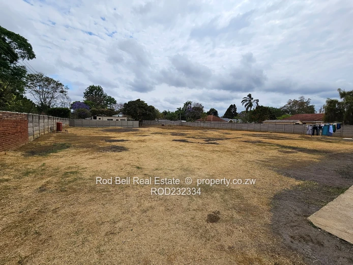 Neat 4-bedroom home close to UZ