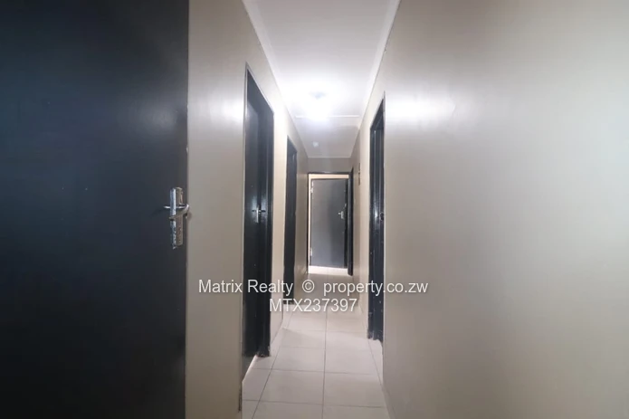 4 Bedroom House for Sale in Budiriro