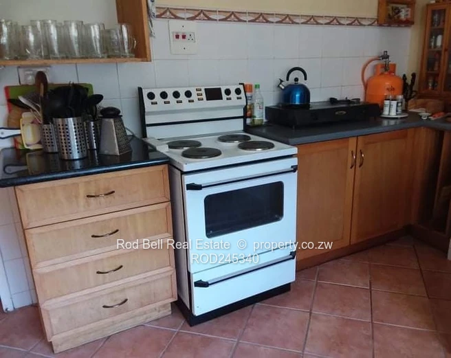 3 Bedroom House for Rent in Greendale