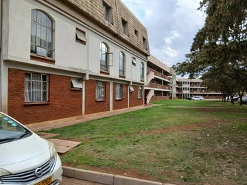 2 Bedroom Flat & Apartment